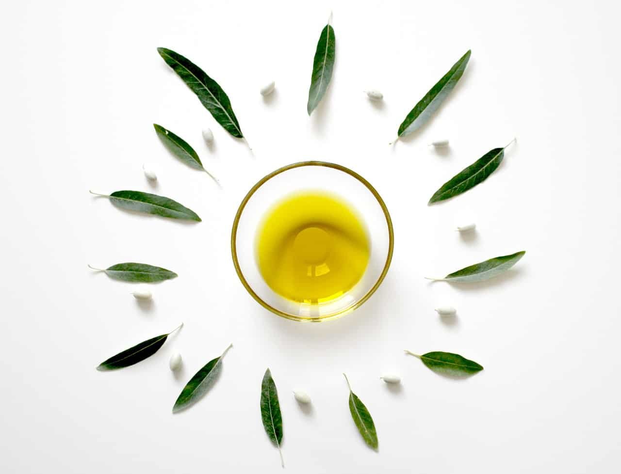 benefits-of-olive-oil-for-skin